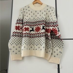 H&M Cream and Red Festive Sweater